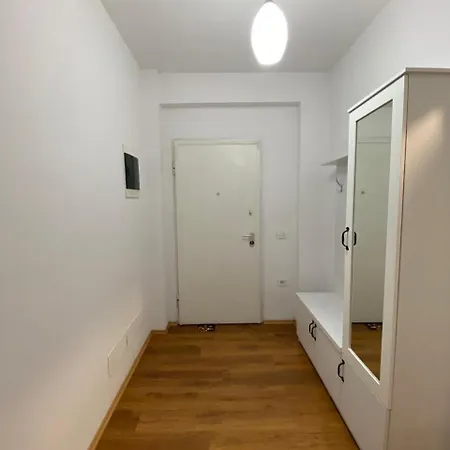 Prestige Apartament * Tirana